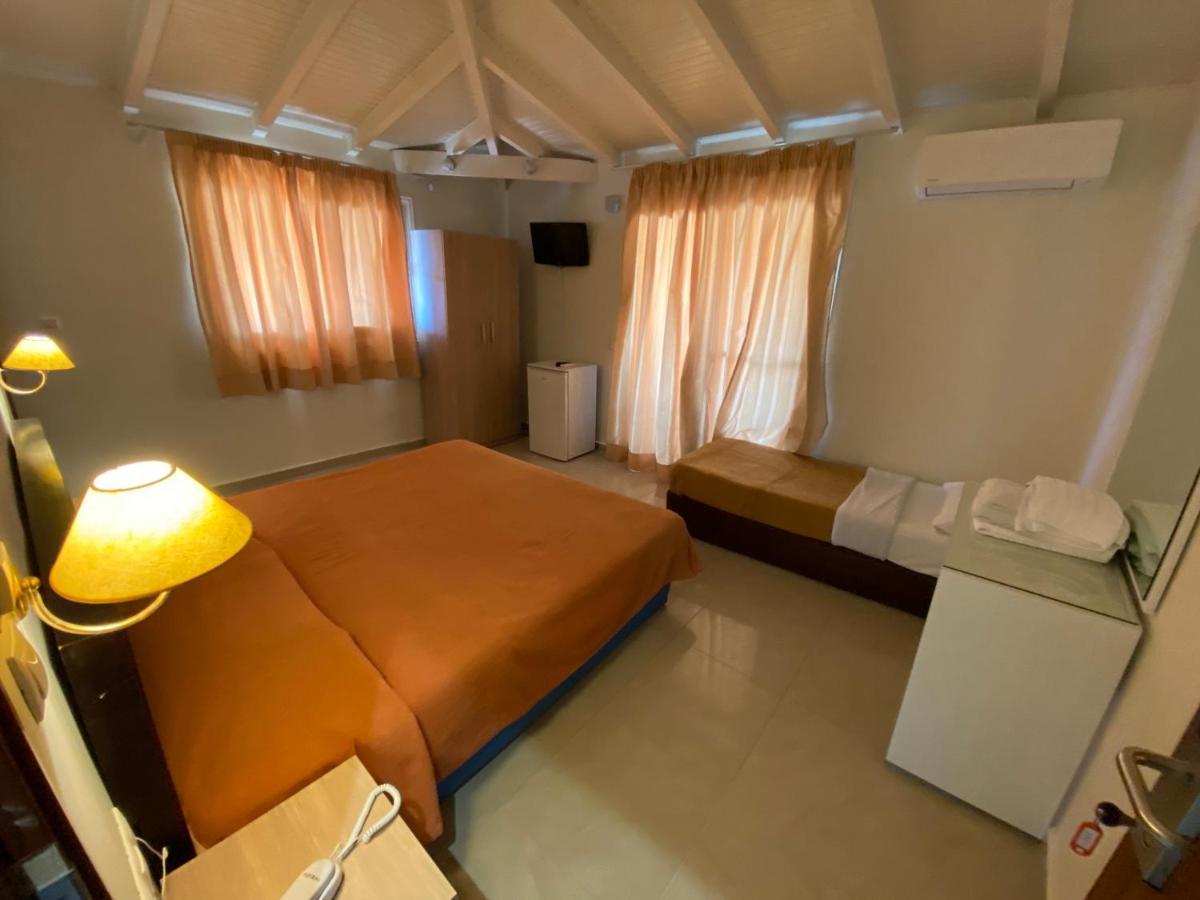 Hotel Platon Beach Olympic Beach Exterior photo