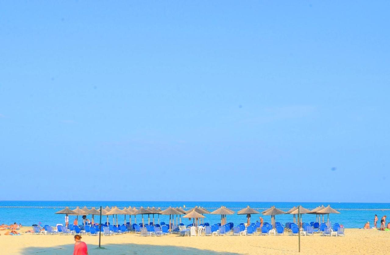 Hotel Platon Beach Olympic Beach Exterior photo